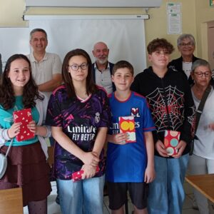 Le comité de jumelage de passage au collège Saint Charles