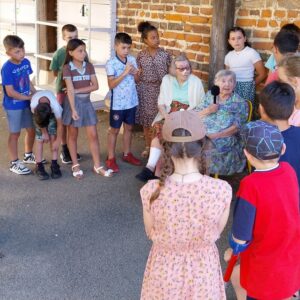 Rencontre entre nos CM1 et les résidents de l’Ehpad